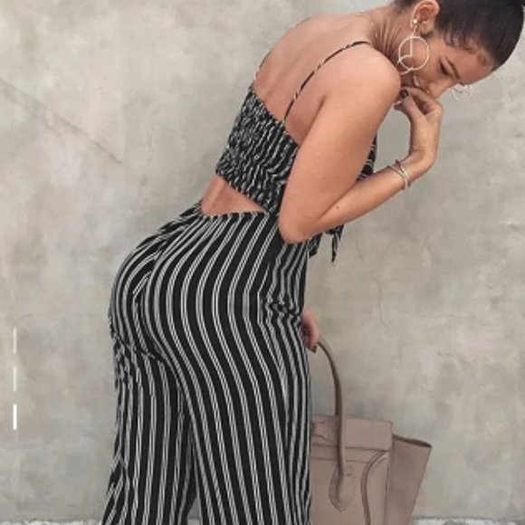 Women's Strip Wide Legged Jumpsuit - Picture 2 of 5